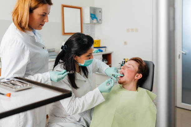 Best Tooth Infection Emergency Dentist  in Fern Park, FL